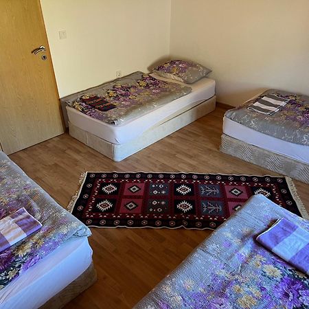 Kod Kapetana Tea Bed & Breakfast Gornji Lukomir Luaran gambar